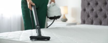 cleaning mattress with vacuum