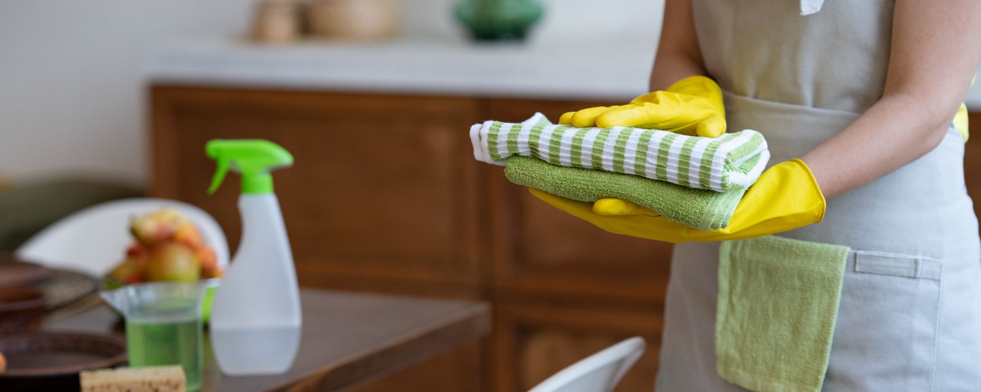 What Is Same Day Cleaning And How Does It Work?