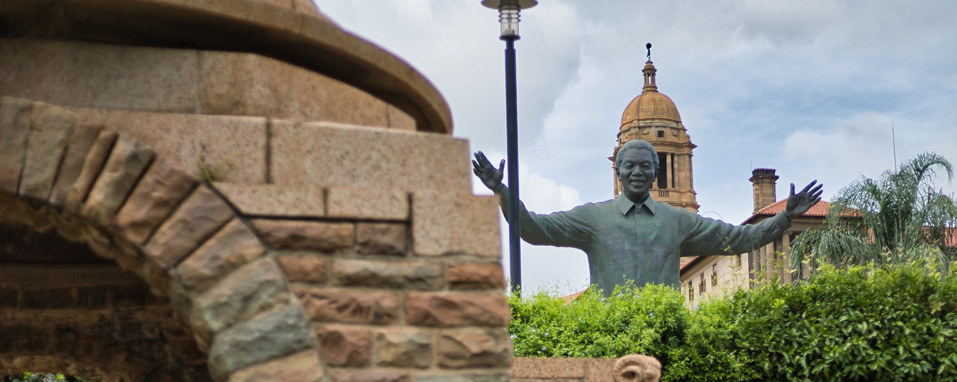 Nelson Mandela Statue