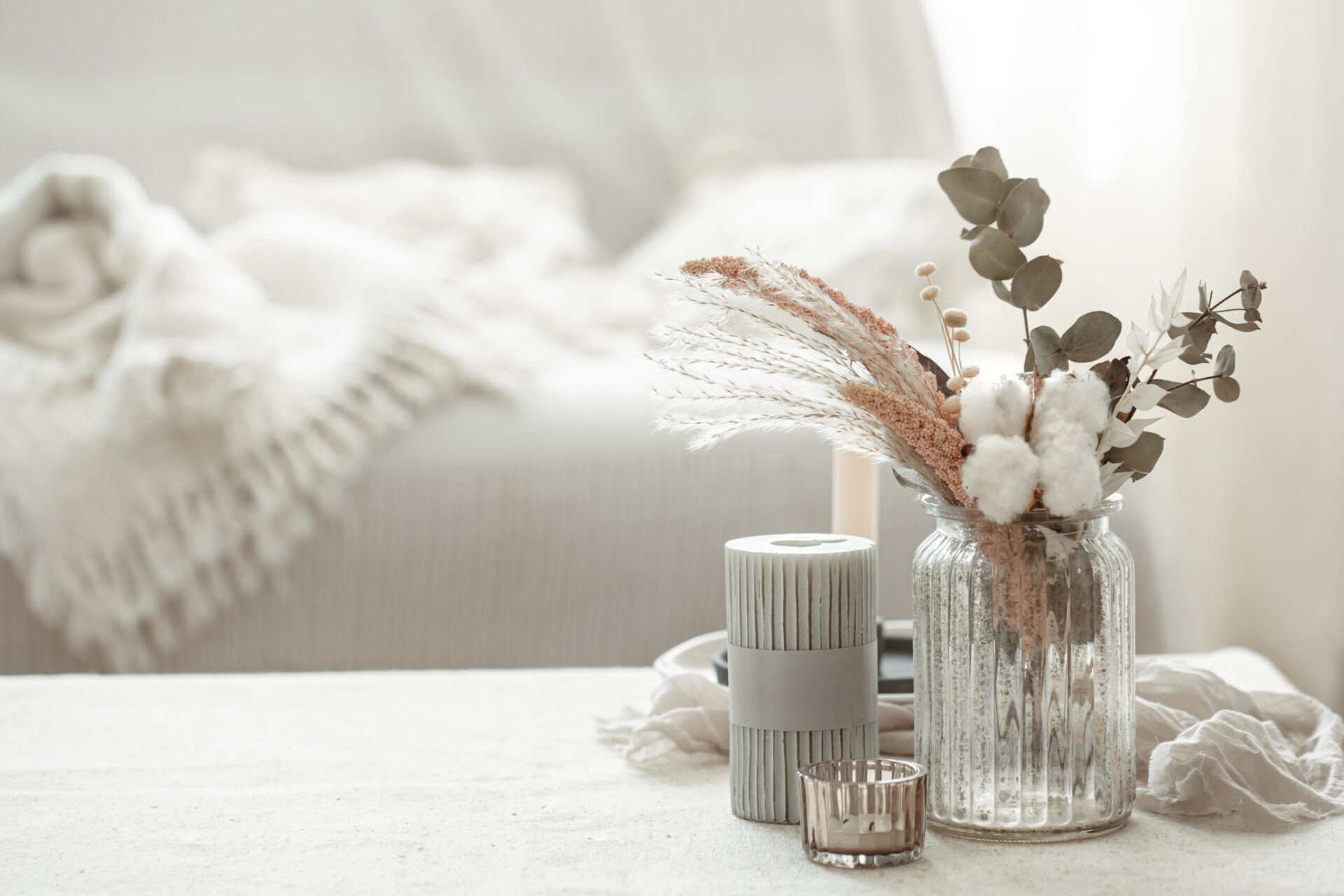 How to Keep Your Home Smelling Fresh All Winter Long