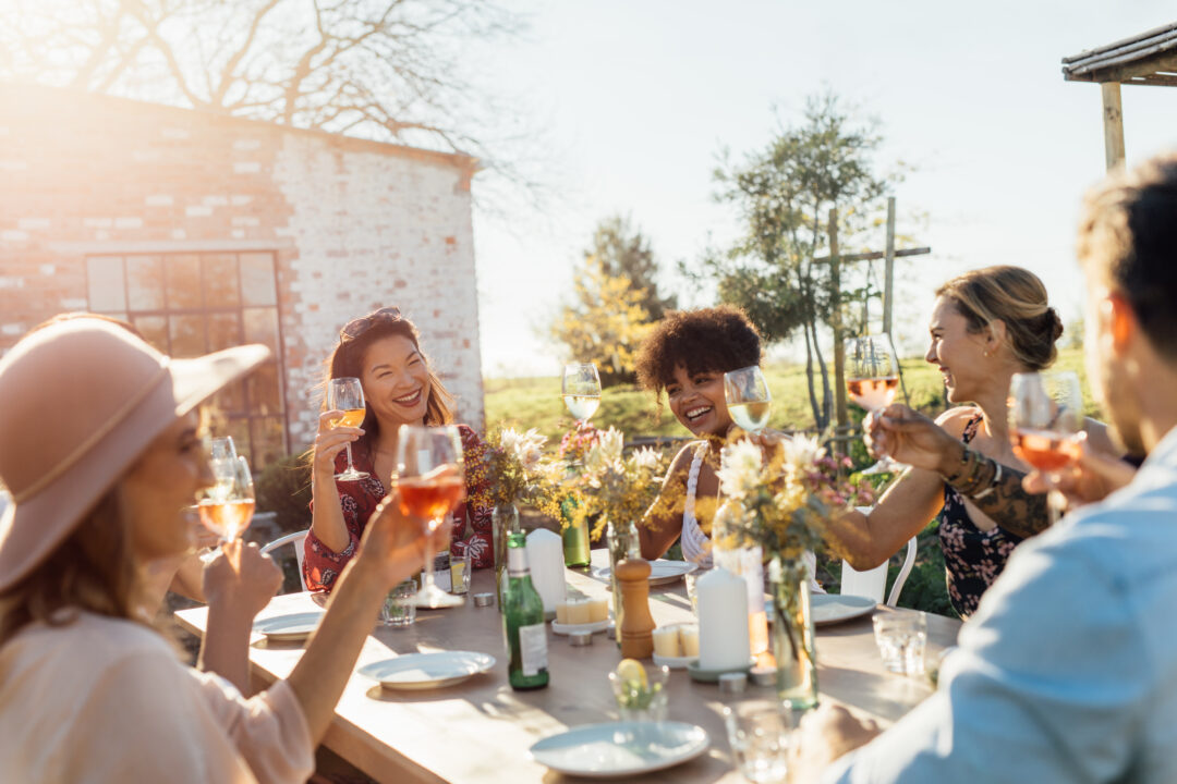 Perfect Potluck Dishes for Summer Gatherings