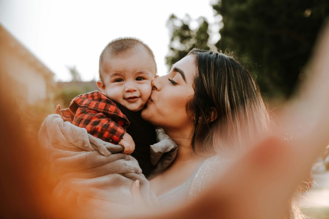 Top 5 cleaning tips for busy moms